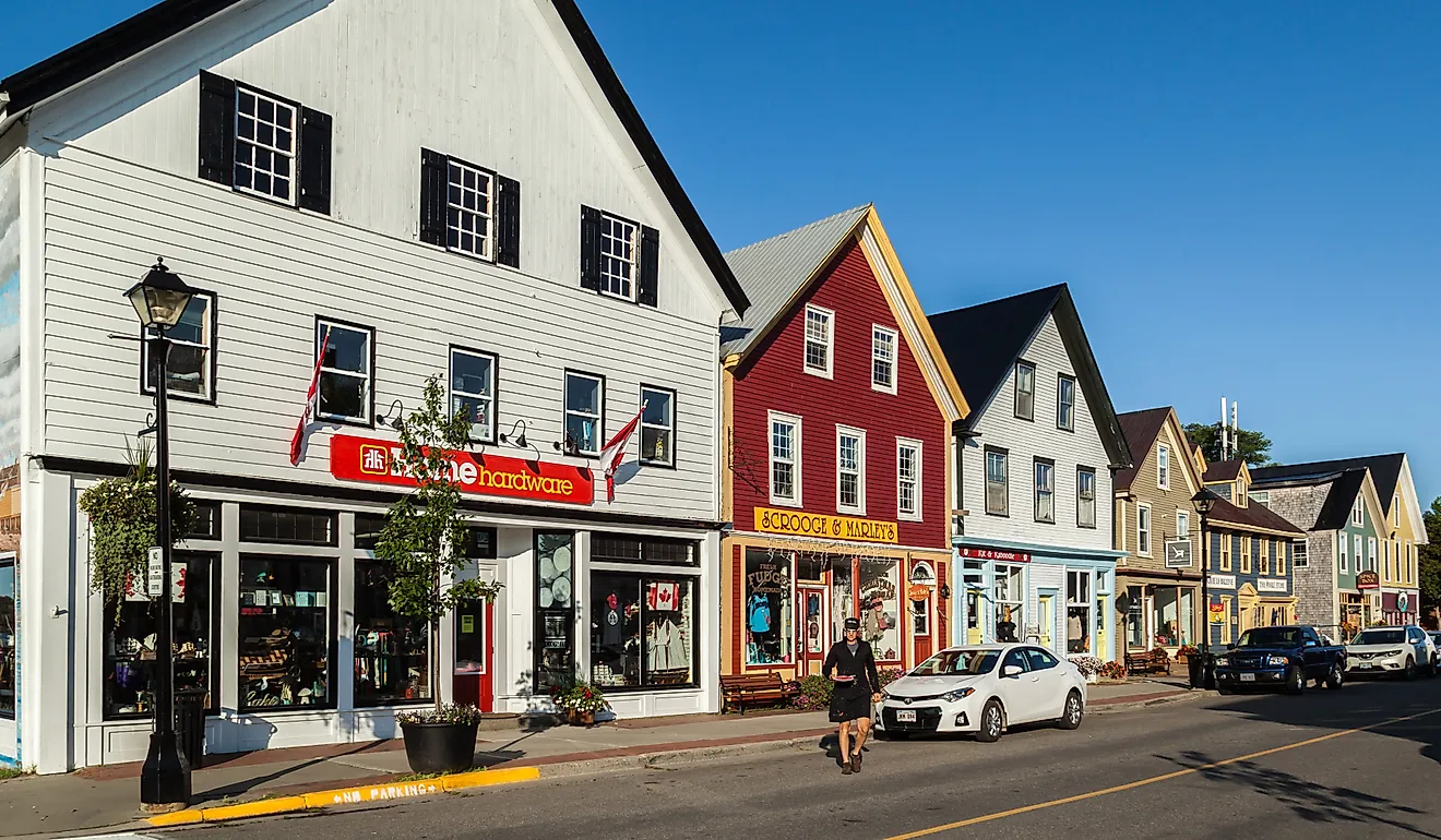 Τα 7 πιο εορταστικά κέντρα της Βόρειας Καρολίνας για τις διακοπές
