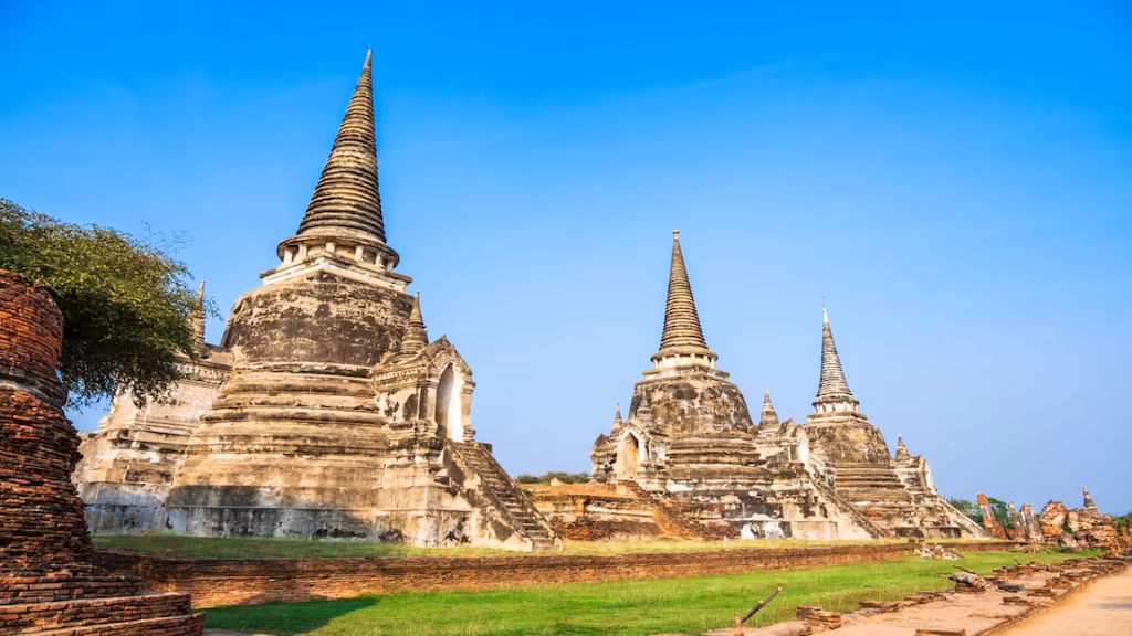 Ayutthaya, η αρχαία πρωτεύουσα της Ταϊλάνδης κοντά στην Μπανγκόκ και δημοφιλές τουριστικό σημείο παγκόσμιας κληρονομιάς