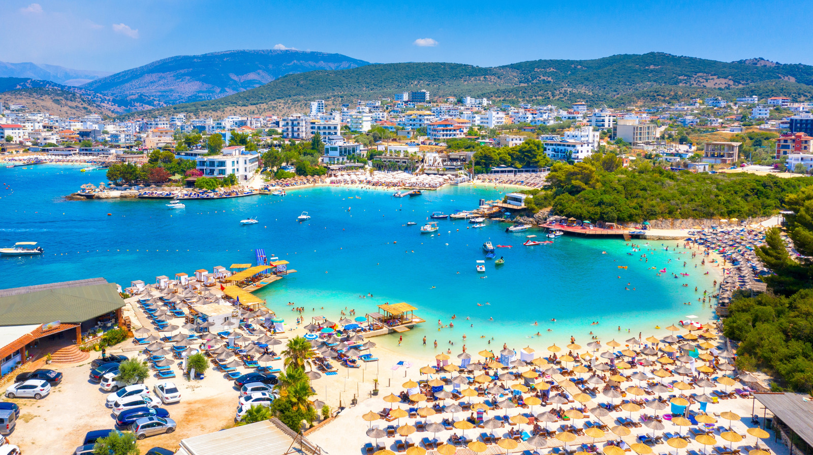 Οι άφθονες παραλίες και οι φιλικοί άνθρωποι είναι τα καλύτερα μέρη της ζωής σε μια από τις φθηνότερες χώρες της Ευρώπης